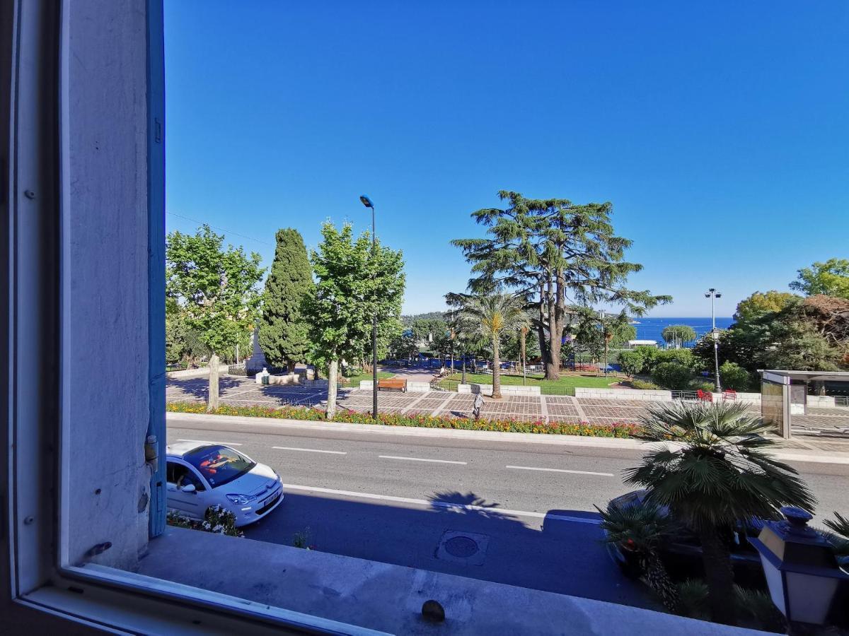 Le Foch2 By Booking Guys Villefranche-sur-Mer Bagian luar foto